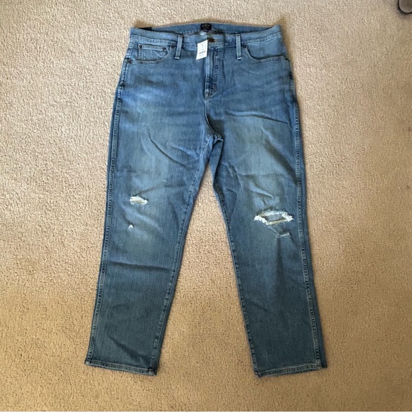 J. Crew High Rise Classic Vintage Jeans ๐ - Picture 3 of 8